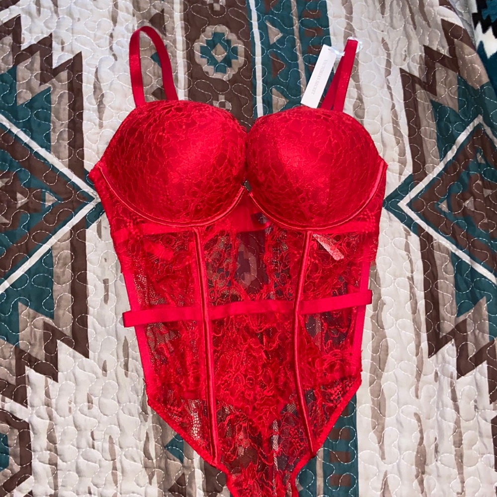 NWTS BRAND NEW VICTORIAS SECRET BOMBSHELL TEDDY LINGERIE THONG STRING ONE PIECE